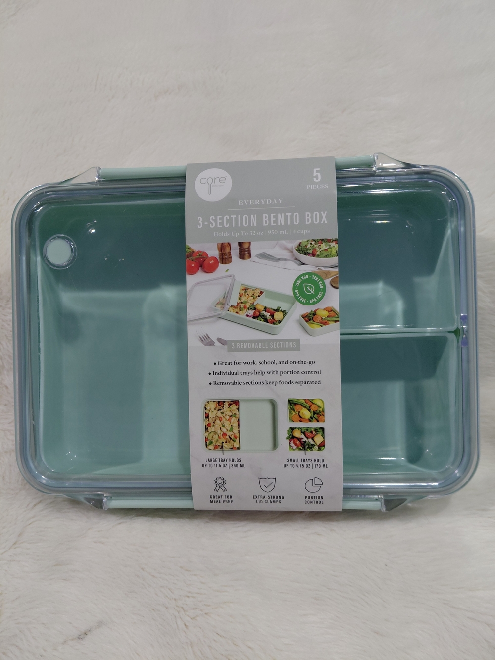 NWT Everyday 3-Section Bento Box in Seafoam Green